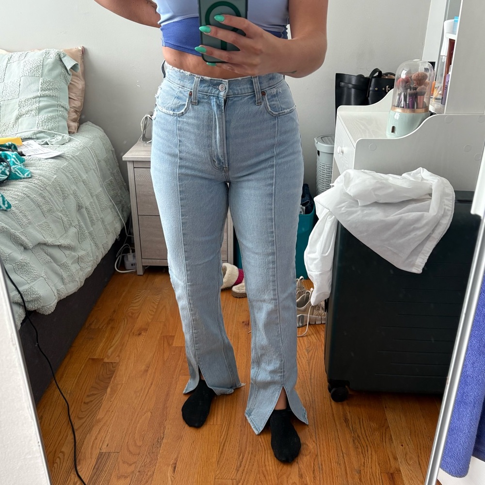Abercrombie & Fitch: The 90s Straight Ultra Rise